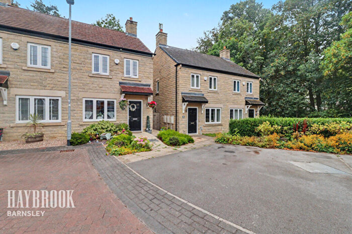 2 Bedroom Semi-Detached House For Sale In Squires Gardens, Ardsley, S71