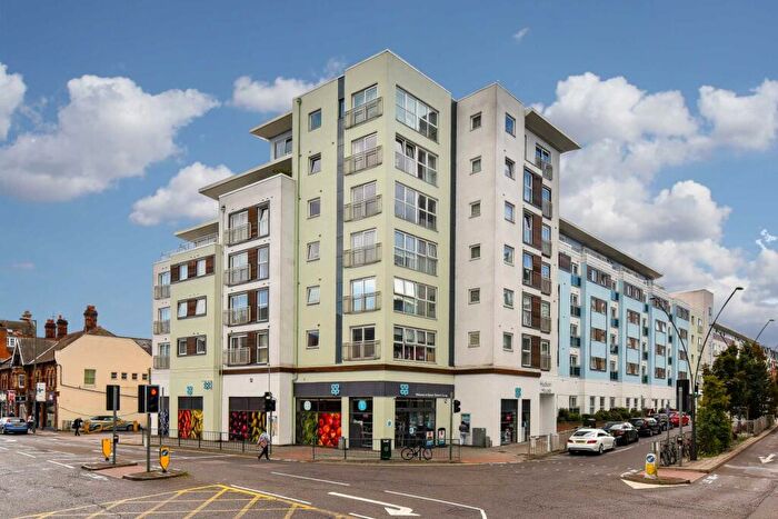 1 Bedroom Apartment To Rent In Hudson House, Station Approach, KT19