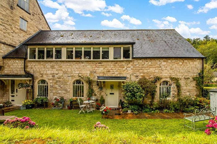 2 Bedroom Apartment For Sale In Longfords Mill, Minchinhampton, Stroud, Gloucestershire, GL6
