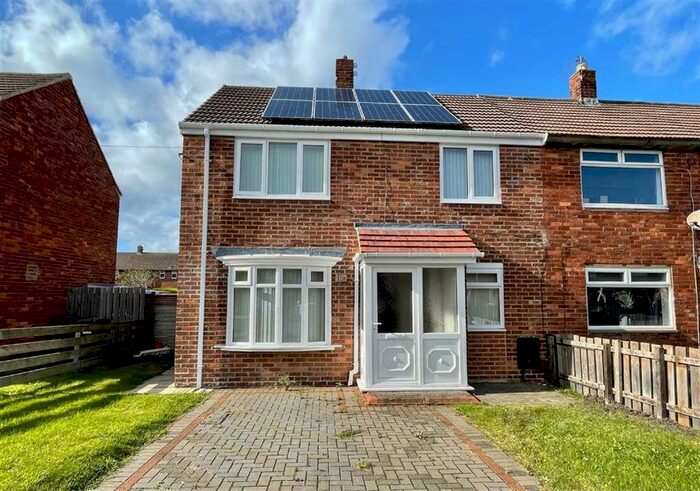 2 Bedroom End Of Terrace House To Rent In Froude Avenue, South Shields, NE34
