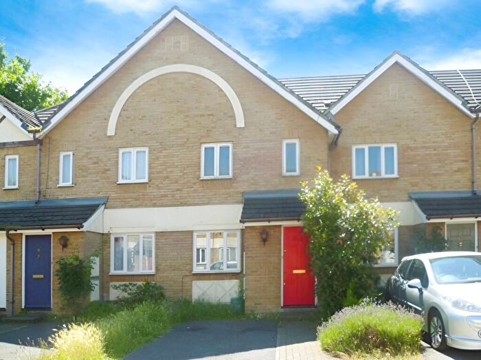 2 Bedroom Terraced House To Rent In Pump Lane, London, SE14
