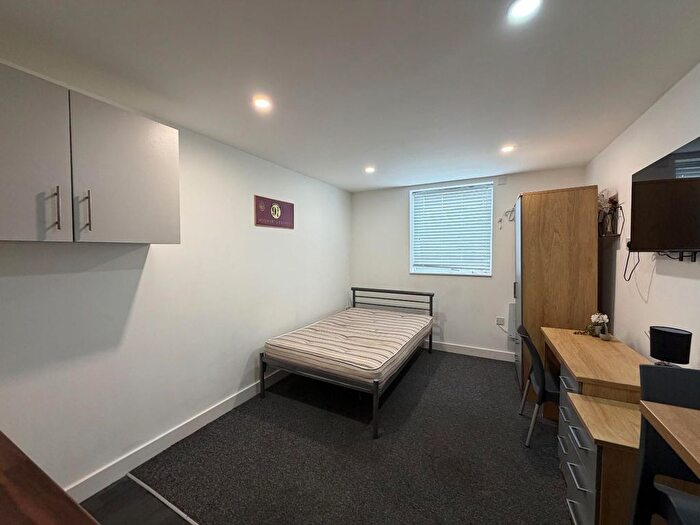1 Bedroom Flat To Rent In Lower Holyhead Road, Coventry, CV1
