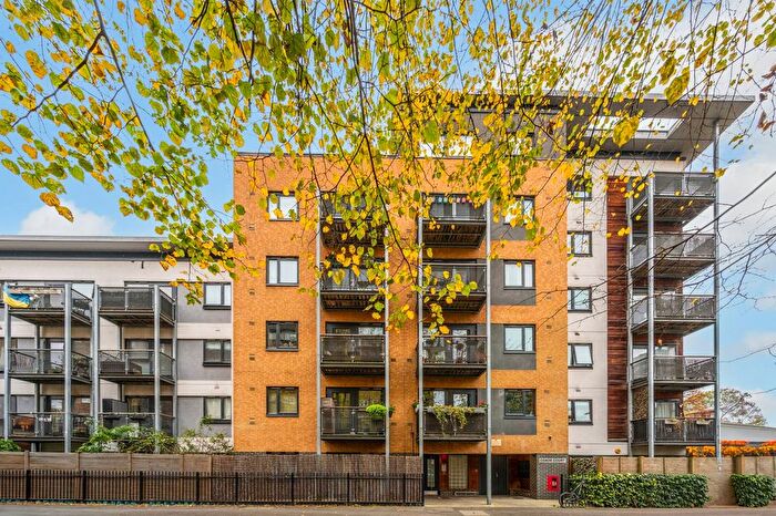 2 Bedroom Flat For Sale In Coade Court, Paradise Road, Clapham, London, SW4