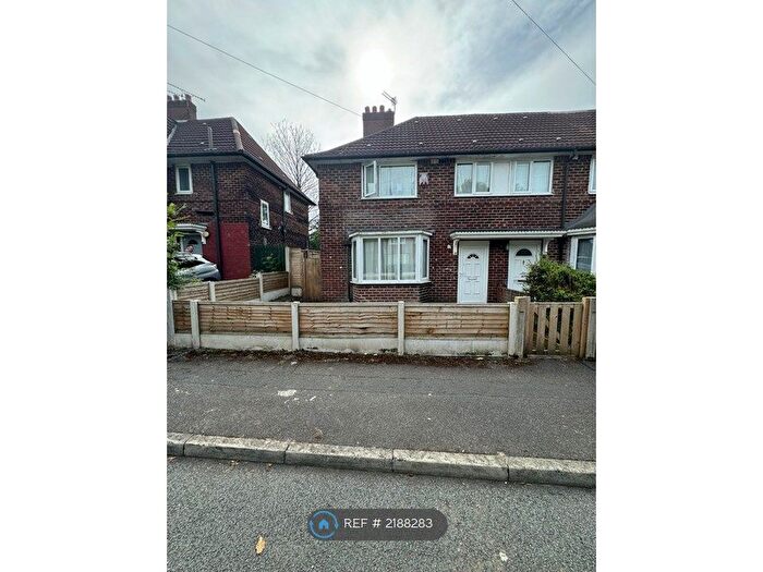 3 Bedroom End Of Terrace House To Rent In Mullacre Road, Manchester, M22