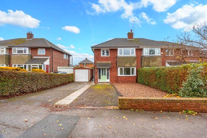 3 Bedroom Semi-Detached House To Rent In Intake Lane, Barnsley, S75