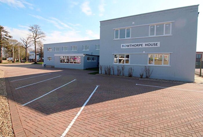 Flat To Rent In Bowthorpe House, Manor Royal, RH10