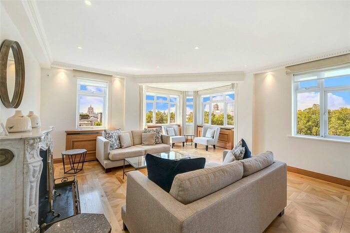5 Bedroom Flat To Rent In Kingston House North, Prince's Gate, London, SW7