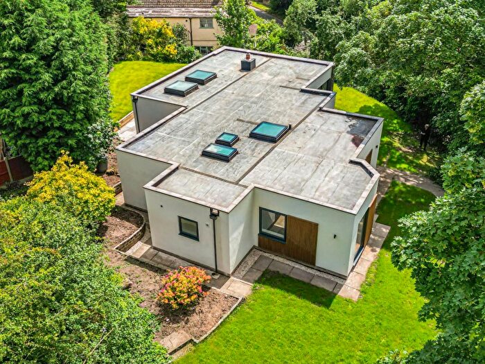 4 Bedroom Detached Bungalow For Sale In Willingham Road, Lea, DN21