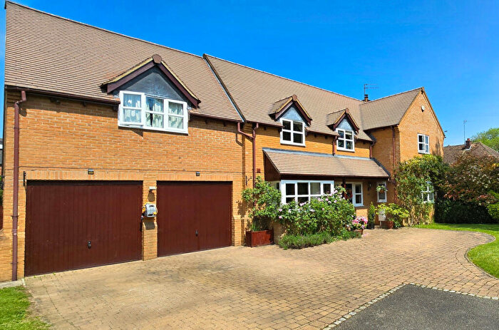 5 Bedroom Detached House For Sale In Nursery Court, Mears Ashby, Northamptonshire, NN6