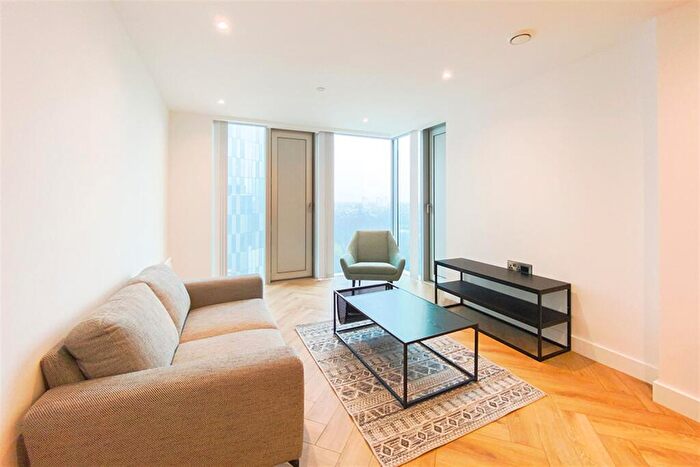 1 Bedroom Apartment To Rent In Elizabeth Tower, M15