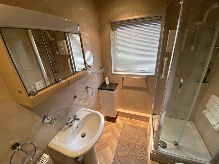 1 Bedroom Property To Rent In Swansea Road, Gorseinon, Gorseinon, Swansea, SA4