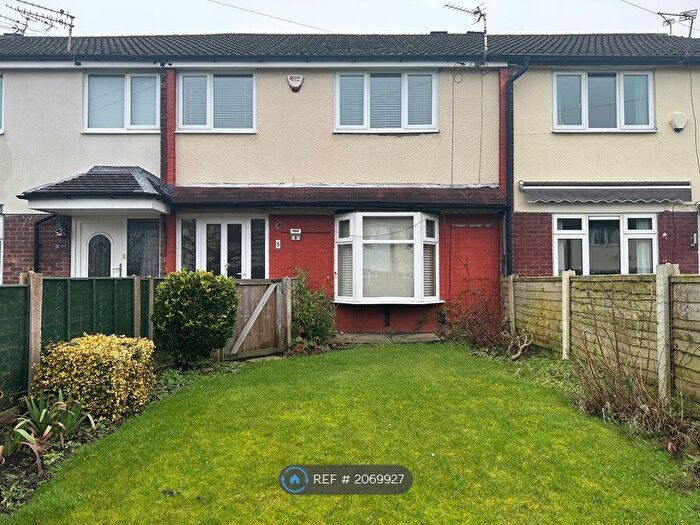 3 Bedroom Terraced House To Rent In Woodchurch Walk, Sale, M33