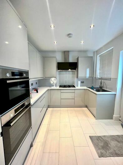 3 Bedroom Semi-Detached House To Rent In Campden Crescent, Dagenham, RM8