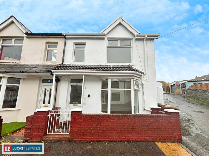 2 Bedroom End Of Terrace House For Sale In Penallta Road, Ystrad Mynach, Hengoed, CF82