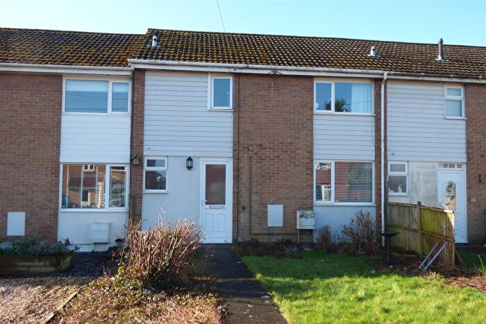 3 Bedroom Terraced House To Rent In North Road, Winterbourne, Bristol, BS36