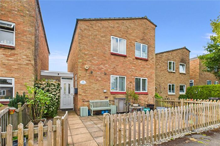 3 Bedroom Detached House For Sale In Peace Hill, Bugbrooke, Northampton, Northamptonshire, NN7