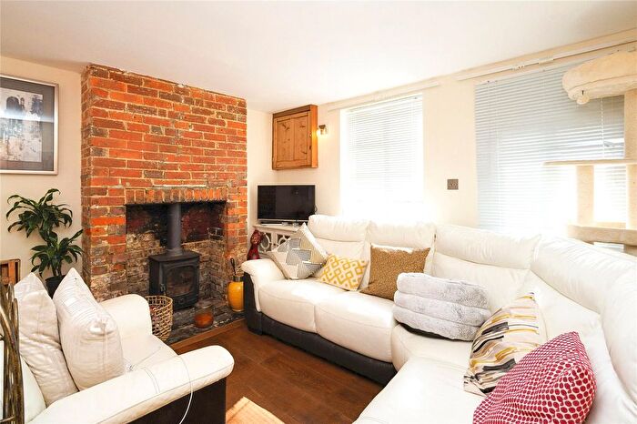 2 Bedroom Cottage To Rent In Spring Cottage, Wadhurst, TN5