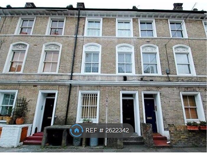 1 Bedroom Flat To Rent In Southolm Street, London, SW11