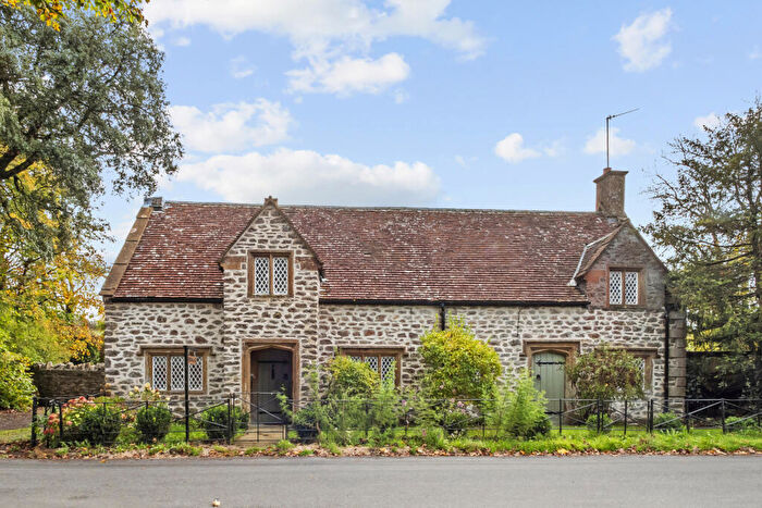 4 Bedroom Semi Detached House For Sale In Evershot, Dorset, DT2