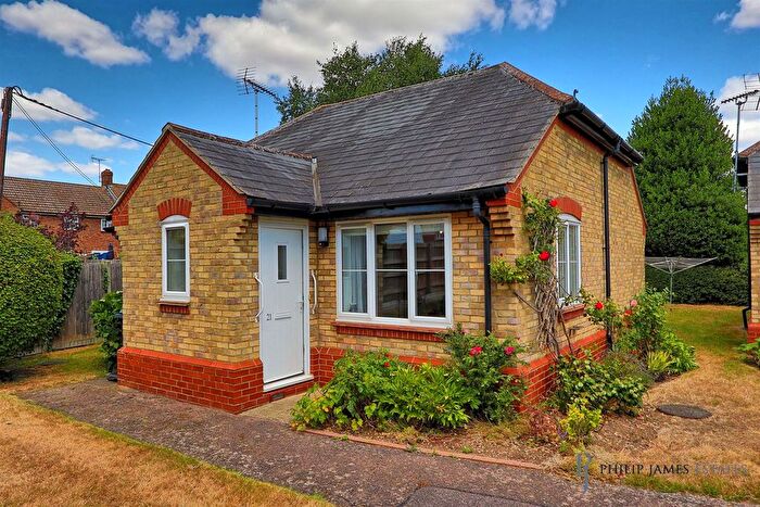 2 Bedroom Detached Bungalow For Sale In Fullers Close, Kelvedon, CO5