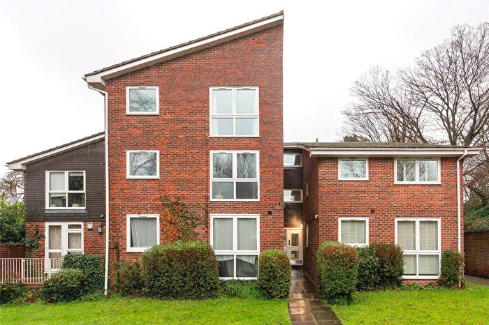 1 Bedroom Flat For Sale In Highfield Hill, London, SE19