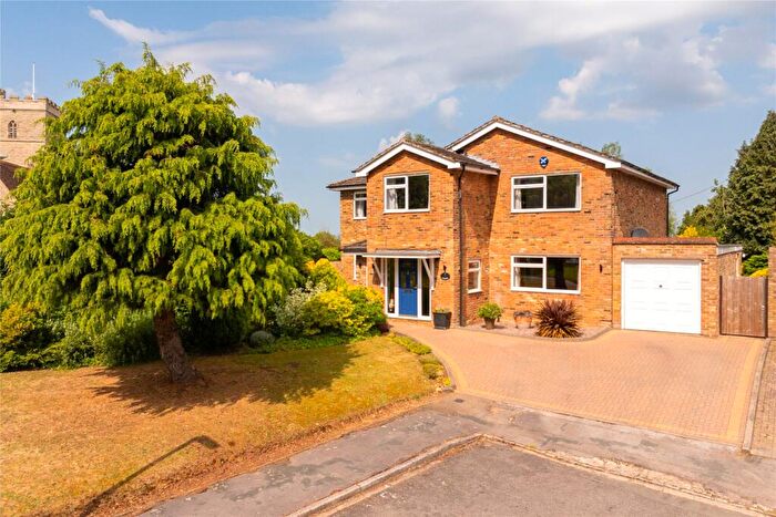 5 Bedroom Detached House For Sale In Old Manor Close, Whaddon, Milton Keynes, Buckinghamshire, MK17