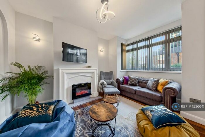 3 Bedroom Terraced House To Rent In Ranelagh Road, London, E15