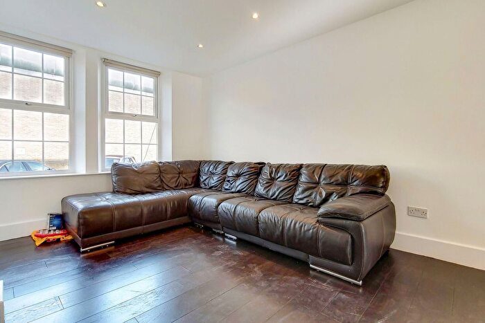 4 Bedroom Flat For Sale In Jebb Avenue, Brixton Hill, London, SW2