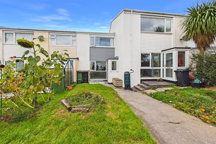 2 Bedroom Terraced House For Sale In Dale Road, Newquay, TR7