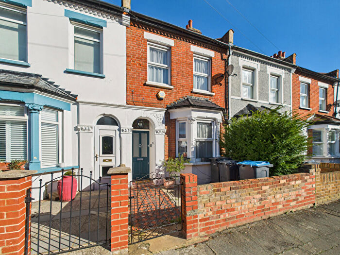 2 Bedroom Terraced House To Rent In Westgate Road, London, SE25