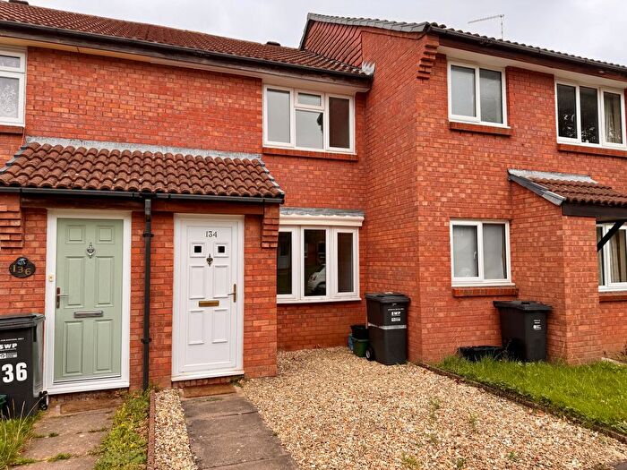 2 Bedroom Property To Rent In Allington Close, Taunton, TA1