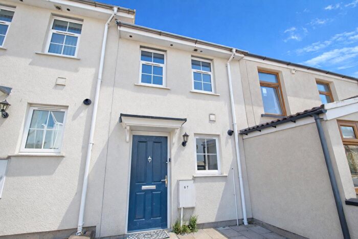 2 Bedroom End Of Terrace House To Rent In Station Road, Hirwaun, Aberdare, CF44