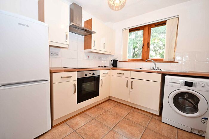 2 Bedroom Flat To Rent In Alltan Court, Culloden, Inverness, IV2