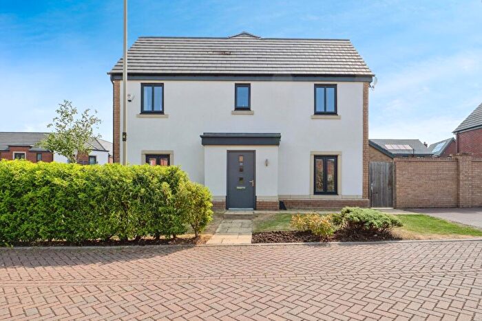 3 Bedroom Semi Detached House For Sale In Getliffe Road, Leicester, Leicestershire, LE4