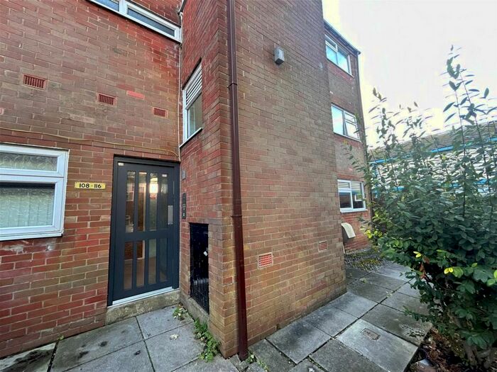 1 Bedroom Flat To Rent In Whitburn, Skelmersdale, WN8