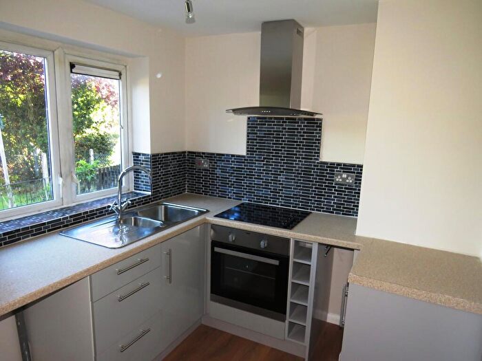 2 Bedroom Flat To Rent In Herons Way, Selly Oak, B29