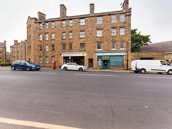 2 Bedroom Flat To Rent In The Pleasance, Old Town, Edinburgh, EH8