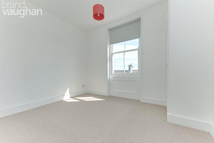 1 Bedroom Flat To Rent In Buckingham Road, Brighton, BN1