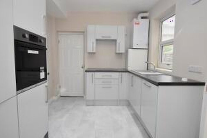 3 Bedroom Terraced House To Rent In Mitchell Close Belvedere, DA17