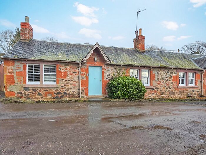 2 Bedroom House To Rent In Baledgarno, Perth, PH14