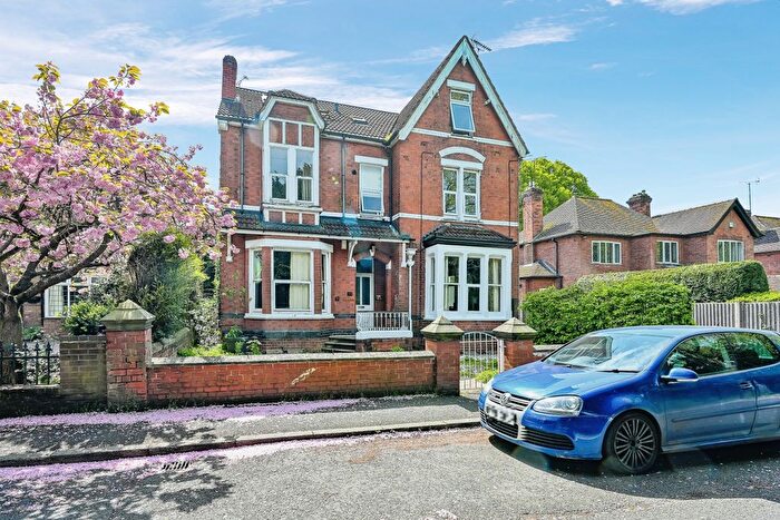 1 Bedroom Flat To Rent In Lawn Road, Stafford, ST17