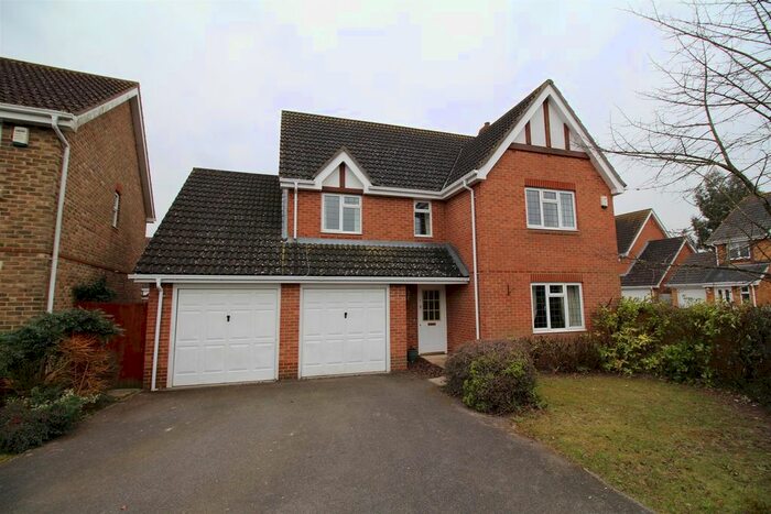 6 Bedroom Detached House To Rent In Christopher Bushell Way, Kennington, Ashford, TN24