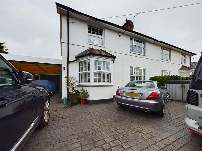 4 Bedroom Semi-Detached House For Sale In Heol Y Deri, Rhiwbina, Cardiff., CF14