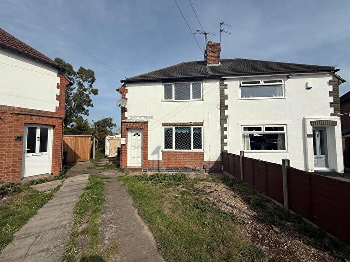 3 Bedroom Semi-Detached House For Sale In Kingston Avenue, Wigston, LE18