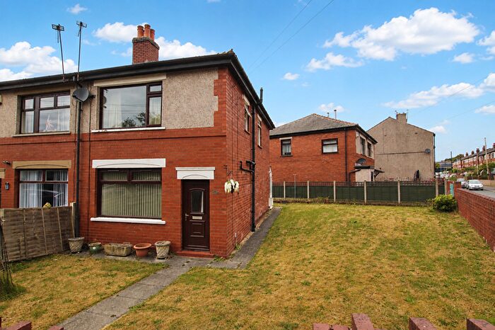 3 Bedroom End Of Terrace House For Sale In Fraser Street, Rochdale, OL16