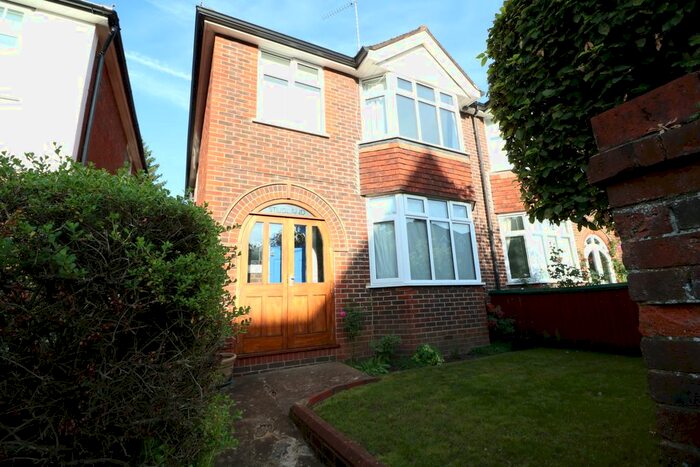 3 Bedroom Semi-Detached House To Rent In Horsham Road, Dorking, RH4