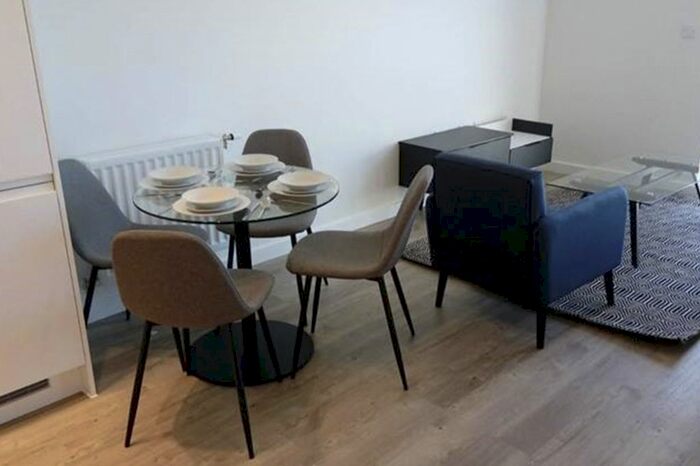 1 Bedroom Flat To Rent In Marquess House, Regency Heights, Park Royal, NW10