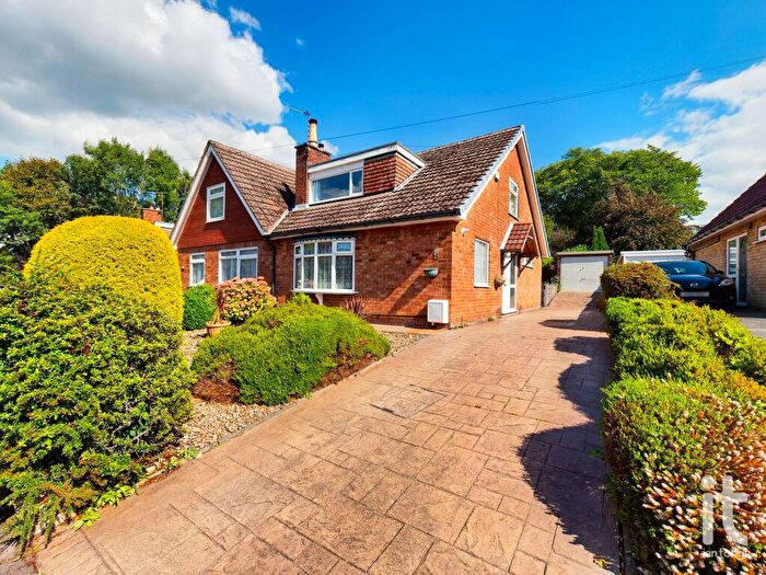 3 Bedroom Semi-Detached House For Sale In Russell Avenue, High Lane, Stockport, SK6