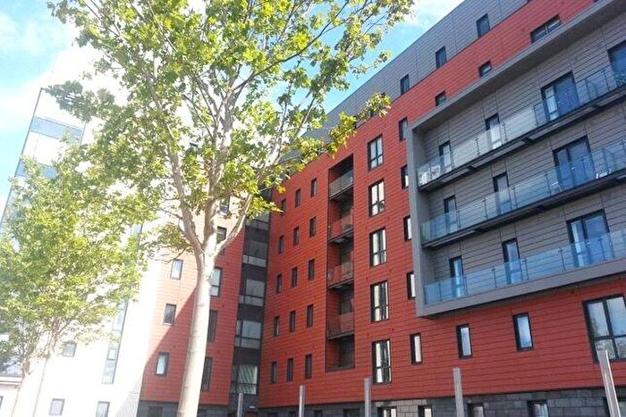 2 Bedroom Flat To Rent In The Gallery, Plaza Boulevard, Liverpool, L8