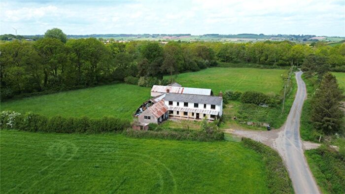 3 Bedroom Detached House For Sale In . Acres - Bow, Crediton, Devon, EX17